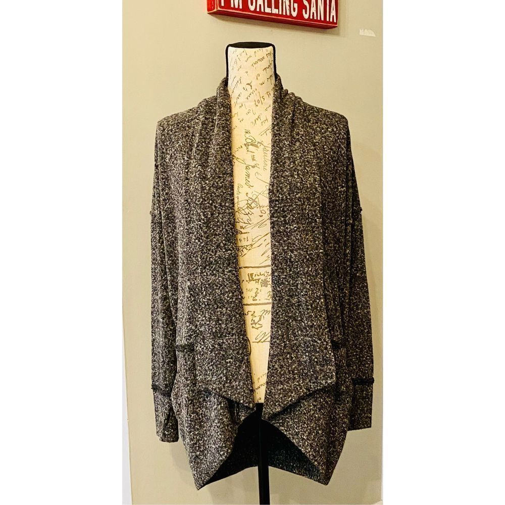 💥Roots Canada Open Front Snowy Fox Cardigan- Small💥